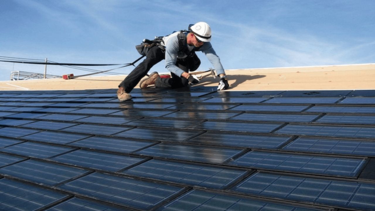 Merits of Installing Solar Roof Tiles