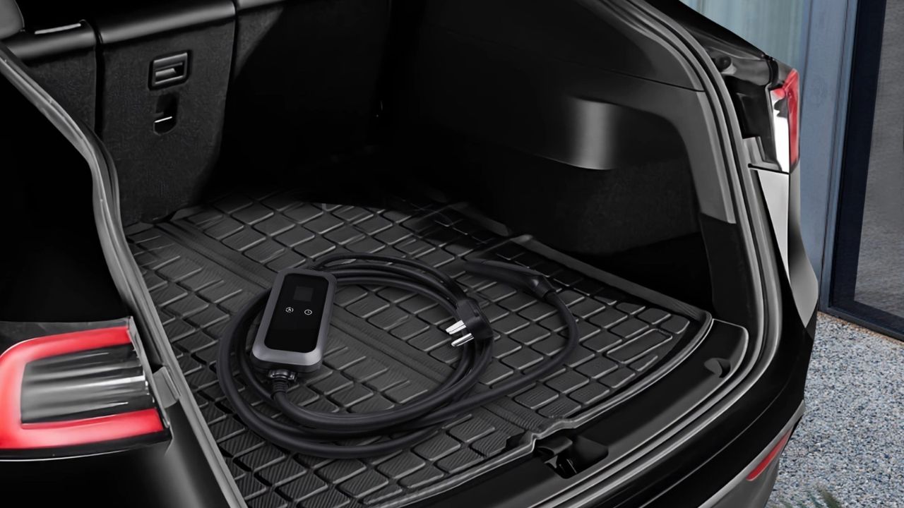 Why Do Tesla Owners Prefer Duevolt’s Dual Voltage Charger?